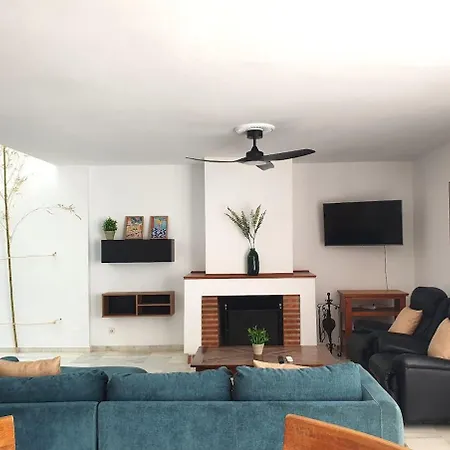 بيت للعطل Gran Casa Luminosa Con Jardin Privado *